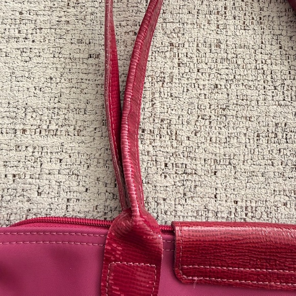 USED Longchamp Raspberry Tote Bag - Picture 9 of 16